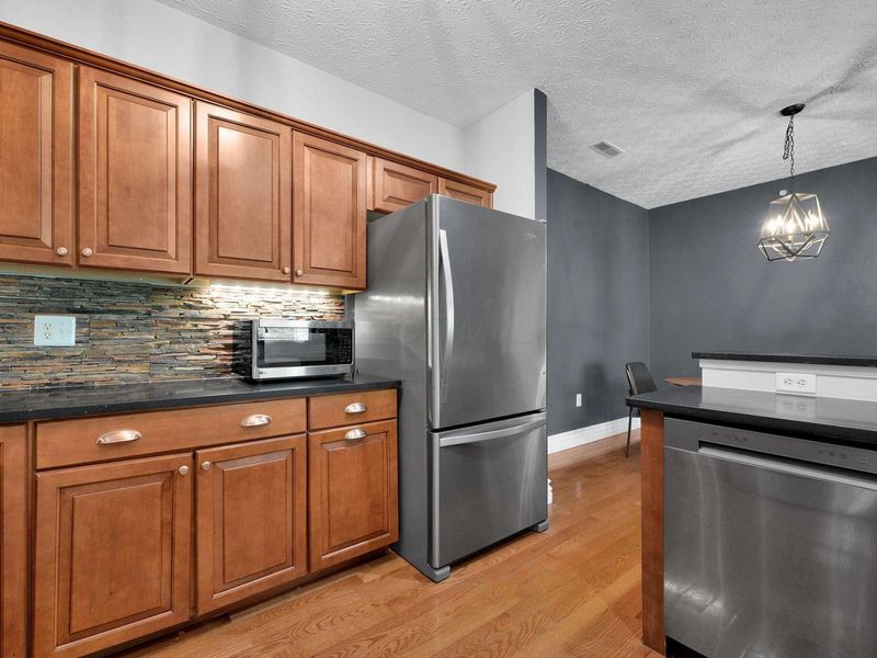 6120 Harbour Pointe , Unit 202, Columbus, OH 43231 Photo 12