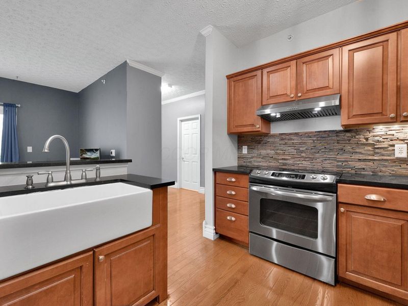 6120 Harbour Pointe , Unit 202, Columbus, OH 43231 Photo 14