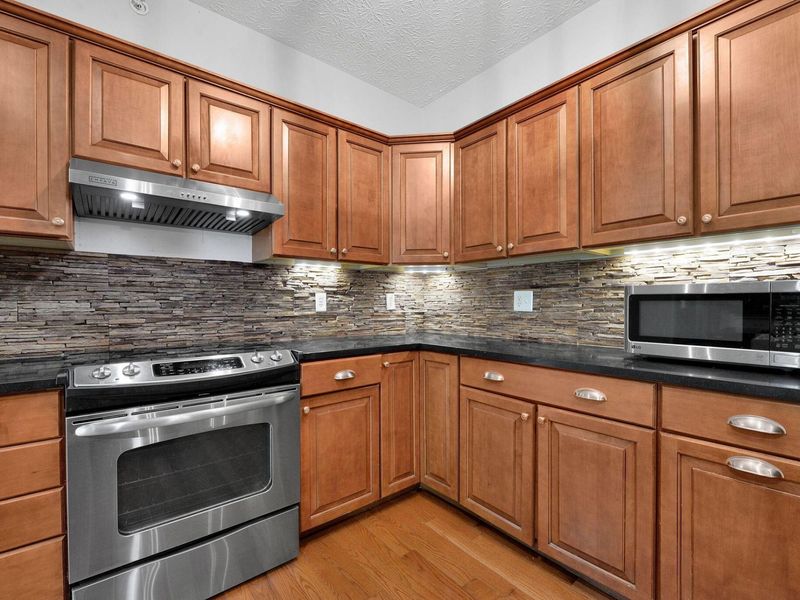 6120 Harbour Pointe , Unit 202, Columbus, OH 43231 Photo 15
