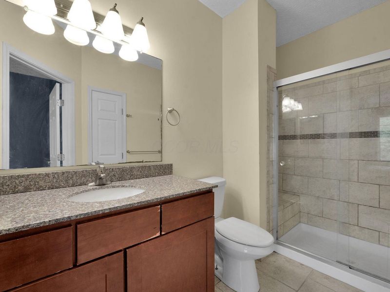 6120 Harbour Pointe , Unit 202, Columbus, OH 43231 Photo 19