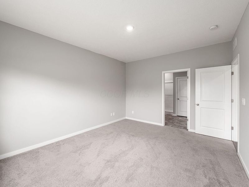 472 Park Vista Drive, Delaware, OH 43015 Photo 10