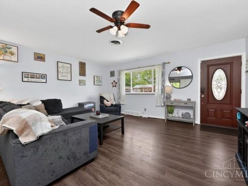 817 Fairway Drive, Union Twp, OH 45245 Photo 7
