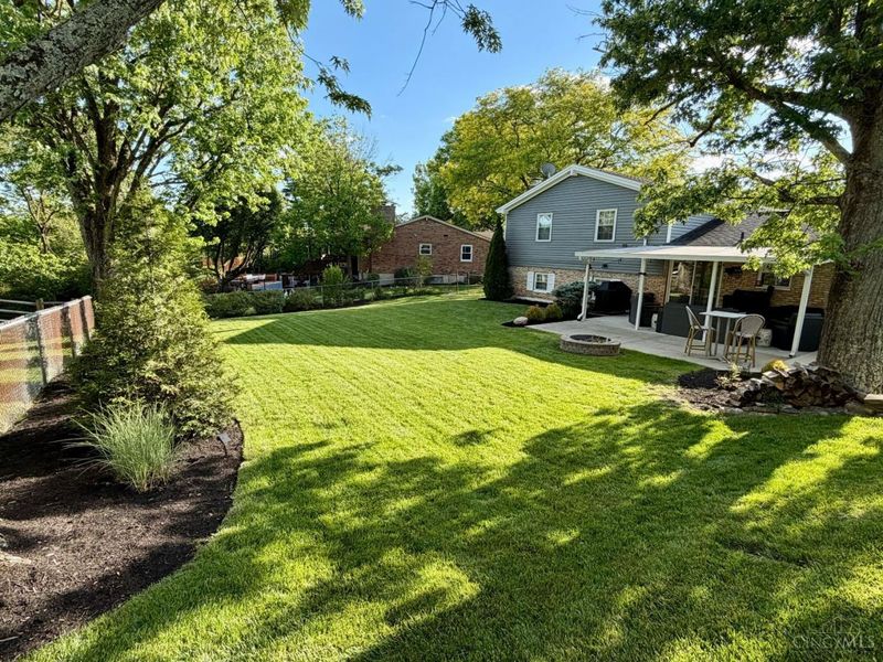 5318 Chatelaine Court, Green Township, OH 45247 Photo 23
