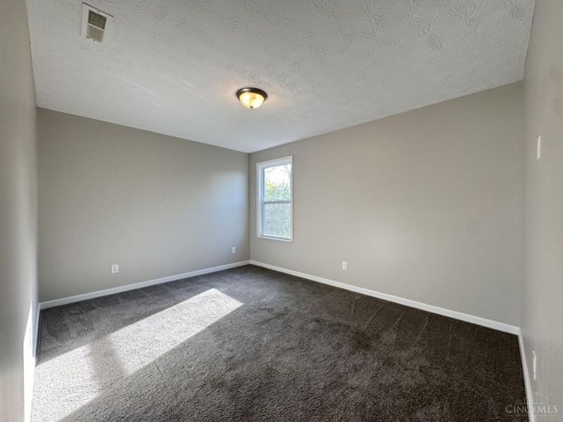 2905 Pine Leaf Court, Hamilton, OH 45103 Photo 24
