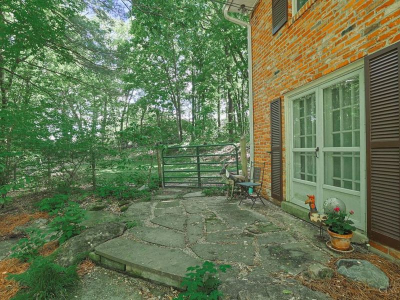 200 Brocdorf Drive, Wyoming, OH 45215 Photo 59