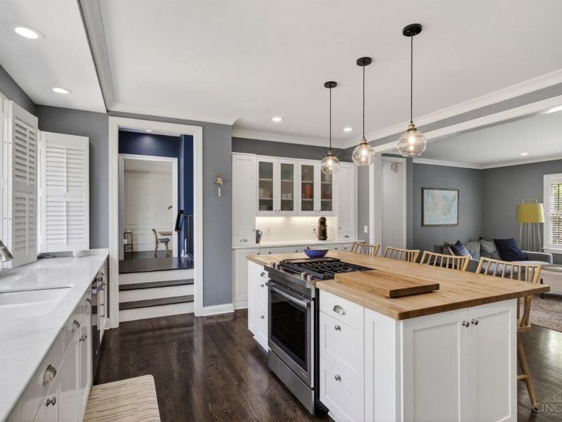 7703 Cooper Road, Montgomery, OH 45242 Photo 10