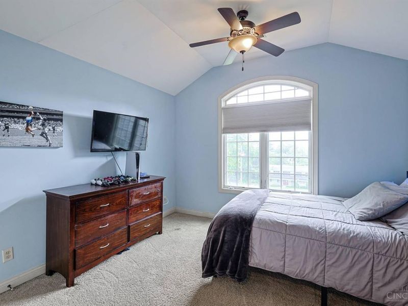 376 Compton Road, Wyoming, OH 45215 Photo 35