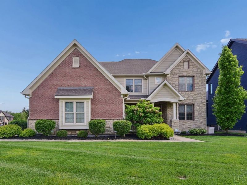4875 Heitmeyer Lane, Sycamore Township, OH 45242 Photo 2