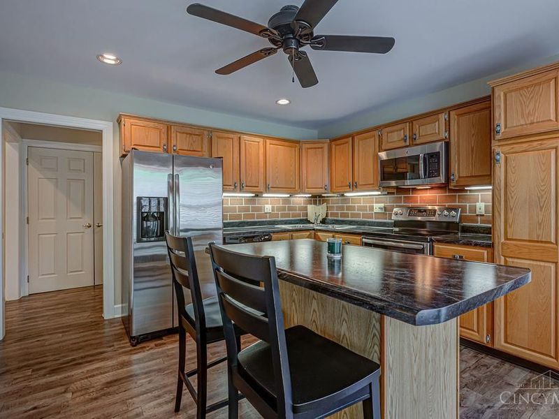 6195 Fairfield Road, Unit 13, Oxford, OH 45056 Photo 11