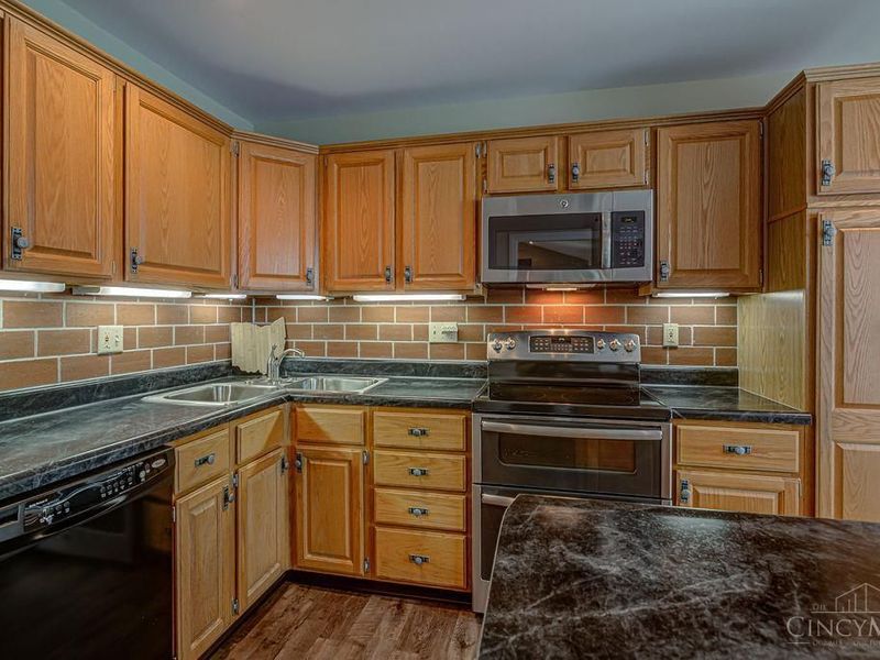 6195 Fairfield Road, Unit 13, Oxford, OH 45056 Photo 12