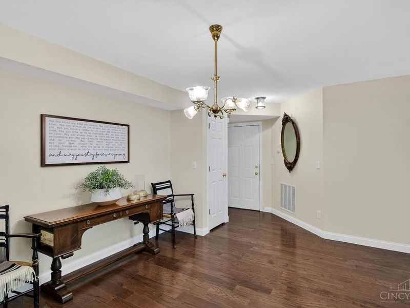 9940 Shorewood Lane, Unit F, Sharonville, OH 45241 Photo 11