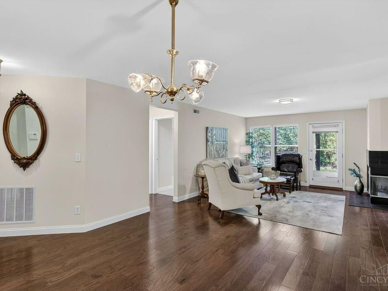 9940 Shorewood Lane, Unit F, Sharonville, OH 45241 Photo 12