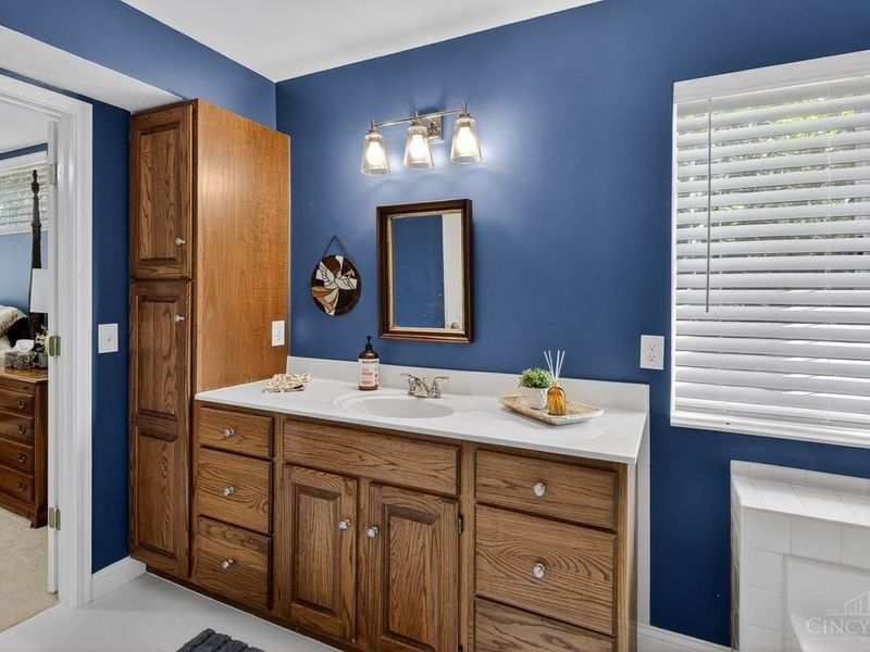 9940 Shorewood Lane, Unit F, Sharonville, OH 45241 Photo 24