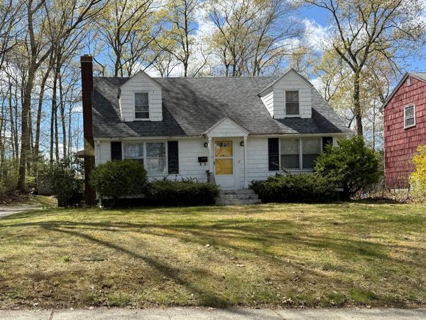 300 Mansfield, Windham, CT 06226