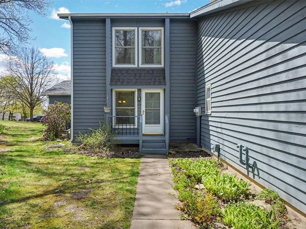 4630 Woodridge Drive, Unit 2, Eau Claire, WI 54701