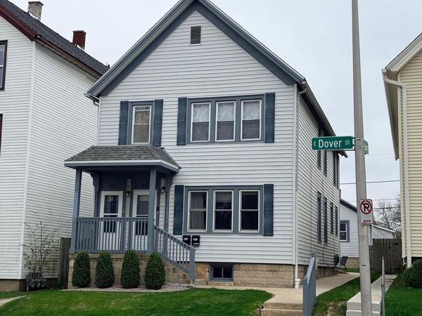 443 Dover STREET, Unit 445, Milwaukee, WI 53207