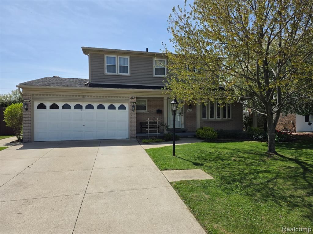3522 Barbara Drive, Sterling Heights, MI 48310 Main Photo