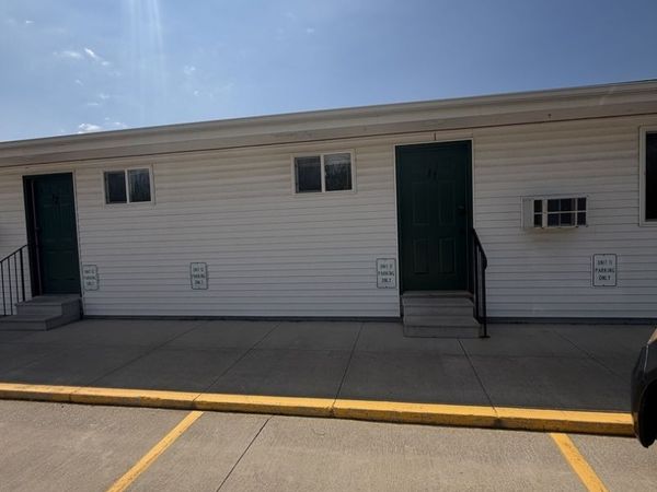 25719 W Bridge Street , Unit 11, Channahon, IL 60410