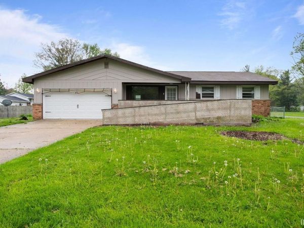 60215 Ruby Street, South Bend, IN 46614
