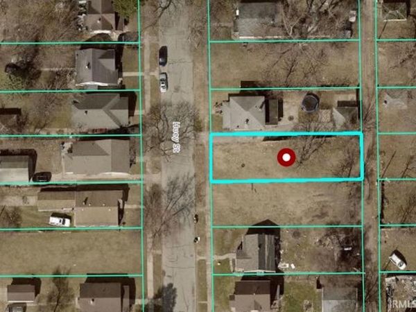 1118 Huey Street, South Bend, IN 46628