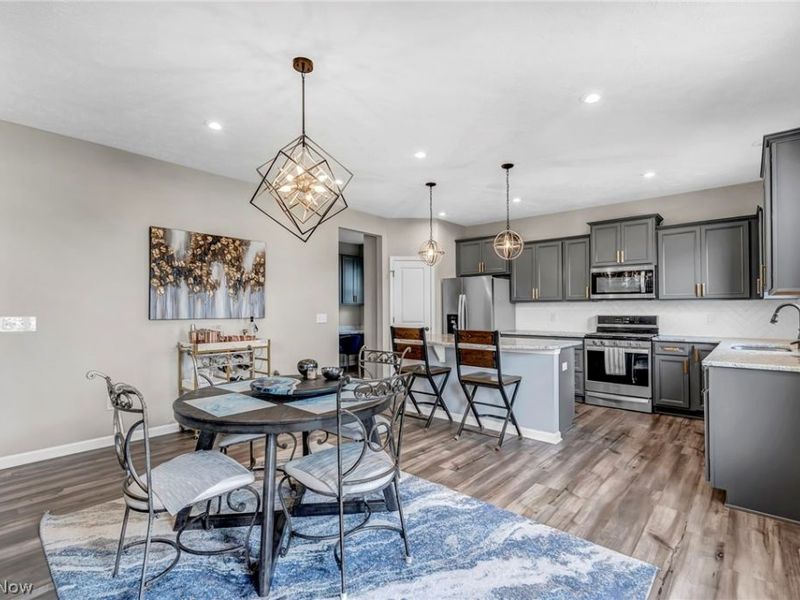 342 Foxglove Drive, Wadsworth, OH 44281 Photo 12