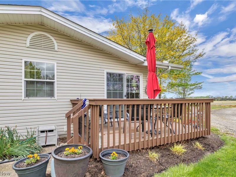 9110 Spieth Road, Litchfield, OH 44253 Photo 3