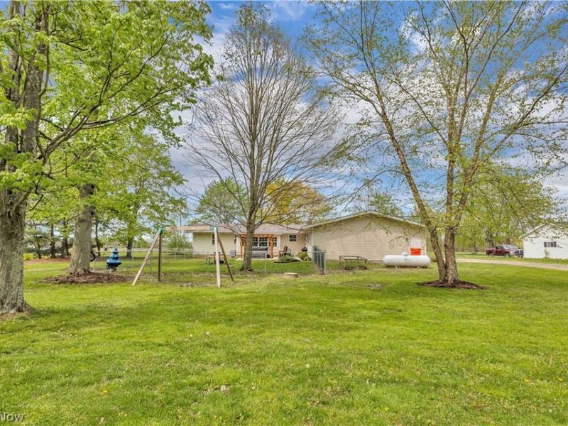 9110 Spieth Road, Litchfield, OH 44253 Photo 8