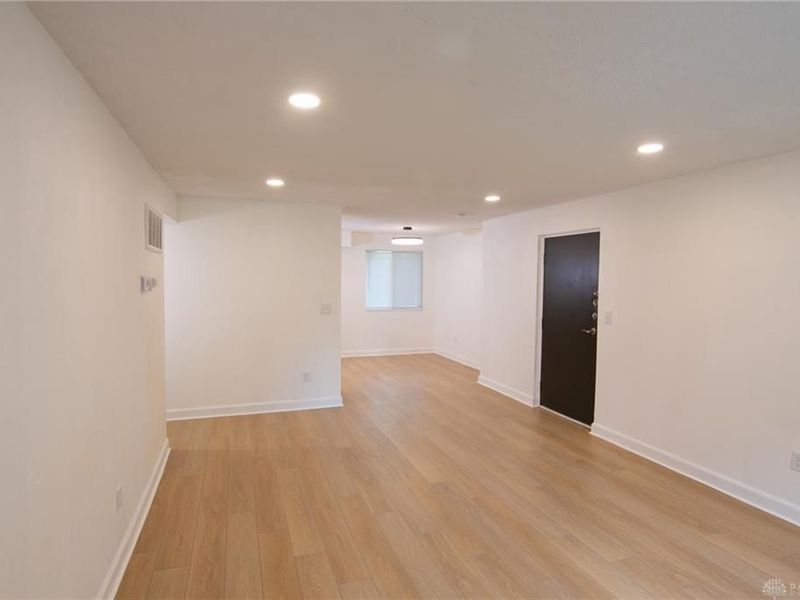 5715 E Coach Drive, Unit 159, Dayton, OH 45440 Photo 9