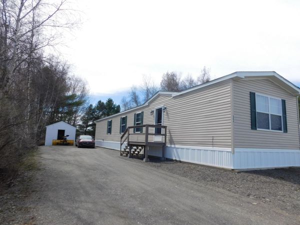 33 Lorna Lane , Unit 33, Glenburn, ME 04401