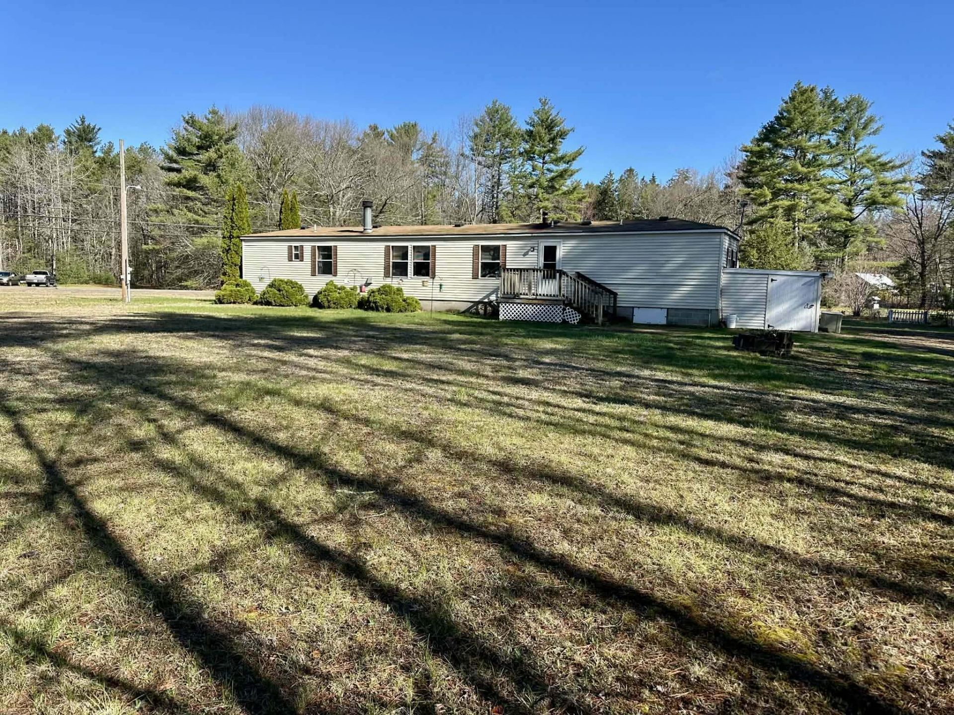 288 Country Club 3 Road, Sanford, ME 04073 Main Photo