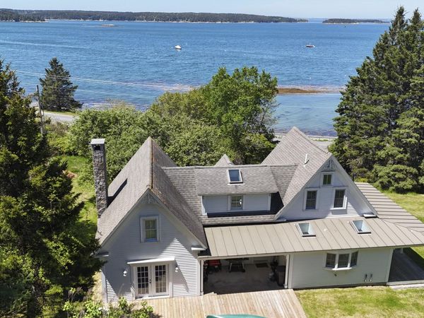 55 Ferry Road, Swans Island, ME 04685