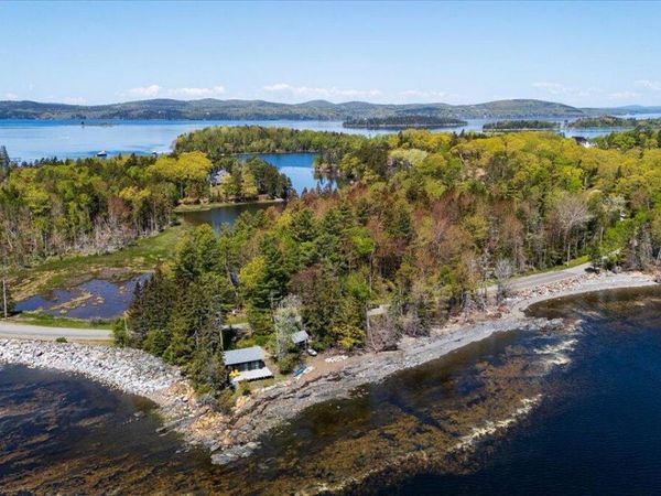 459 Main Road, Islesboro, ME 04848
