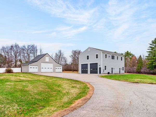 34 Maurice Way, Cumberland, ME 04021