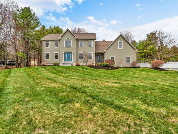 45 Hermon Heights , Hermon, ME 04401