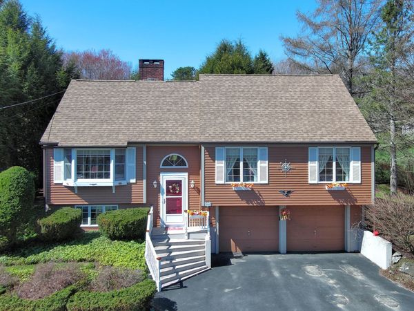 222 Washington Street, Camden, ME 04843