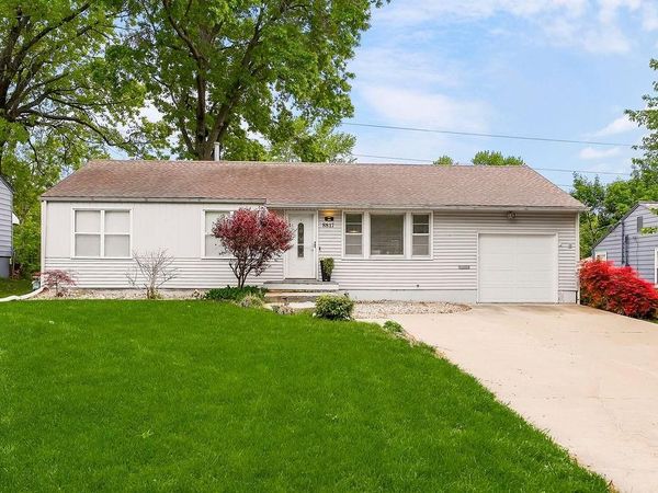 8817 W 82nd Terrace, Overland Park, KS 66204