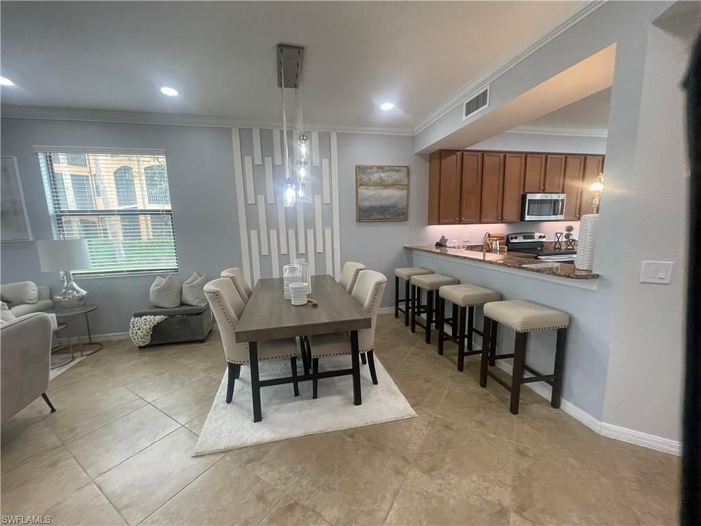 9727 Acqua Ct, Unit 418, Naples, FL 34113 Photo