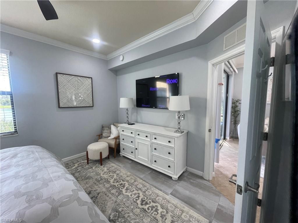 9727 Acqua Ct, Unit 418, Naples, FL 34113 Photo