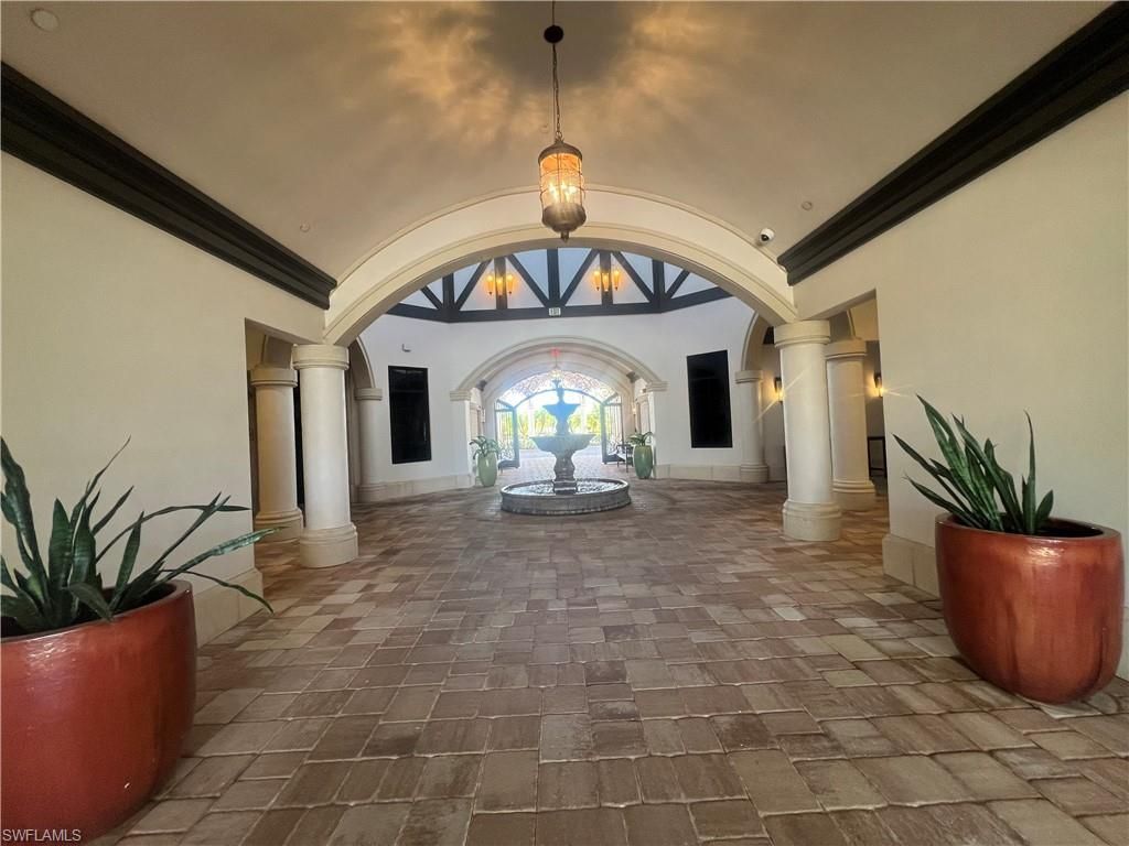 9727 Acqua Ct, Unit 418, Naples, FL 34113 Photo