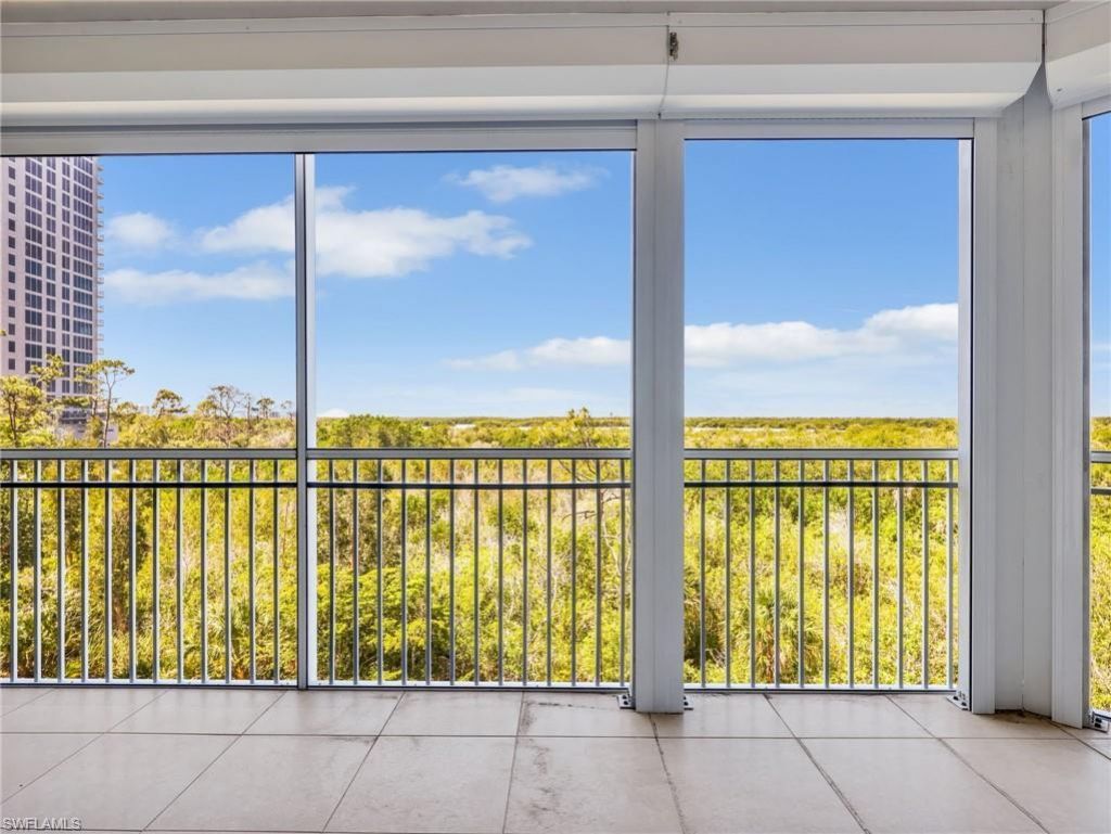1001 Arbor Lake Dr, Unit 202, Naples, FL 34110 Photo