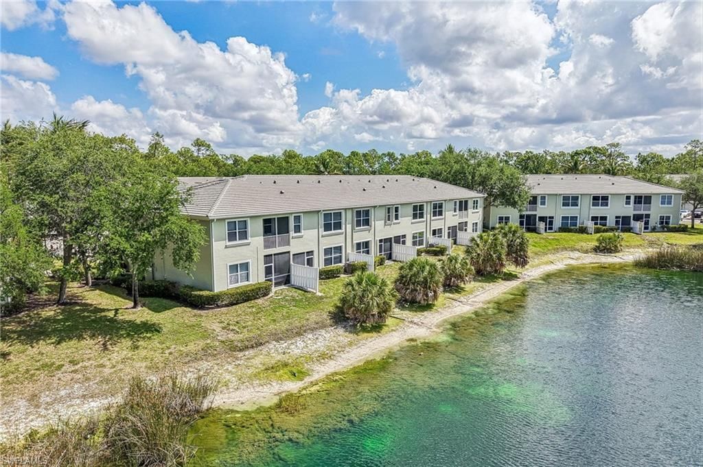 1410 Mariposa Cir, Unit 102, Naples, FL 34105 Photo