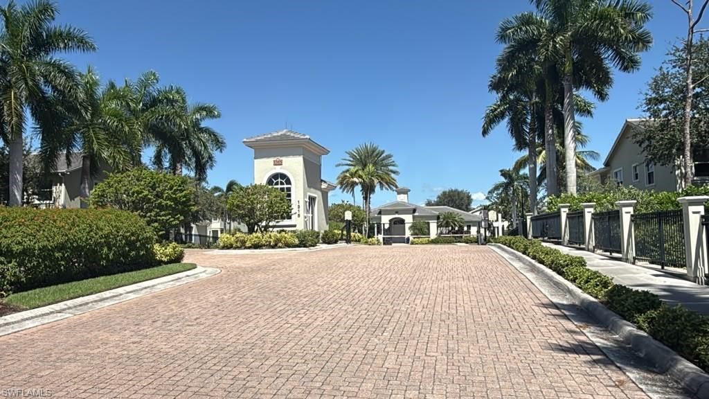 1410 Mariposa Cir, Unit 102, Naples, FL 34105 Photo