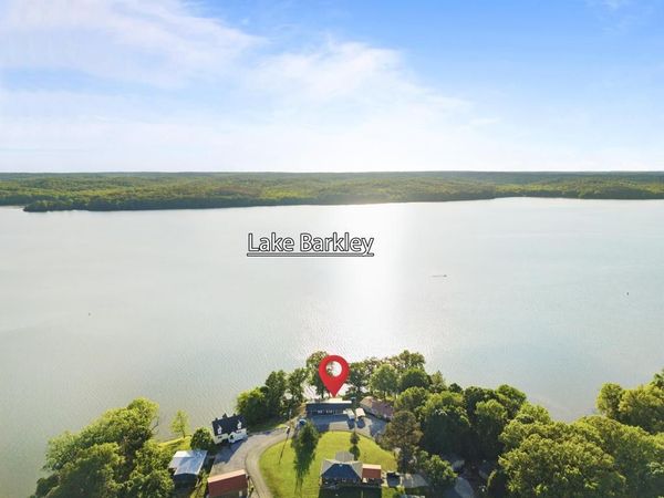 774 Ridge Dr , Cadiz, KY 42211