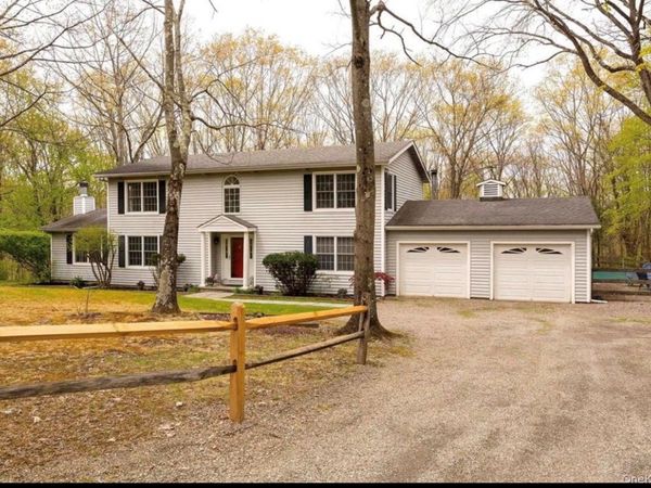 33 Willow Brook Ridge, Clinton Corners, NY 12514
