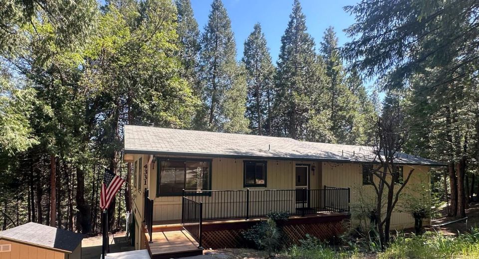 4331 Mountain Lake Ct, Pollock Pines, CA 95726 Photo