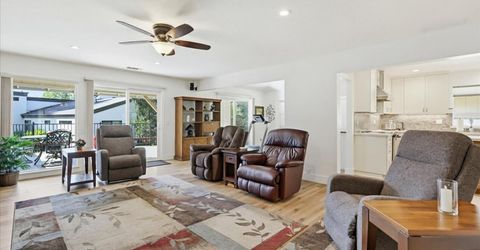 18649 Wildflower Dr, Penn Valley, CA 95946 Photo