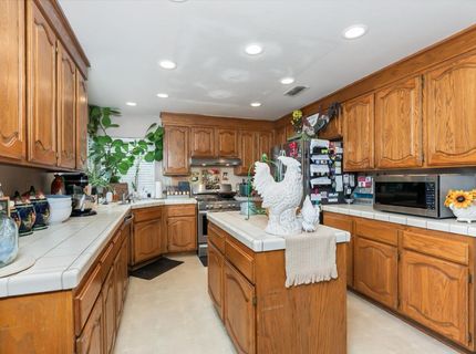 5610 Sickle Ct, Elk Grove, CA 95758 Photo