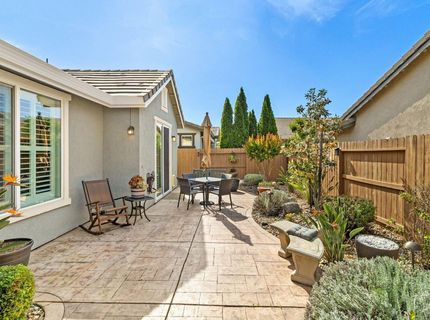 7809 Barnsley Way, Elk Grove, CA 95757 Photo