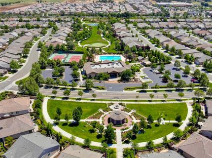 7809 Barnsley Way, Elk Grove, CA 95757 Photo