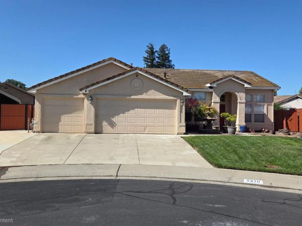 9370 Carrolton Pl, Elk Grove, CA 95624
